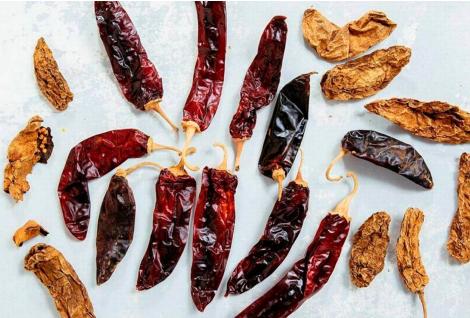Dried Chilies, Herbs, Spices & Beans